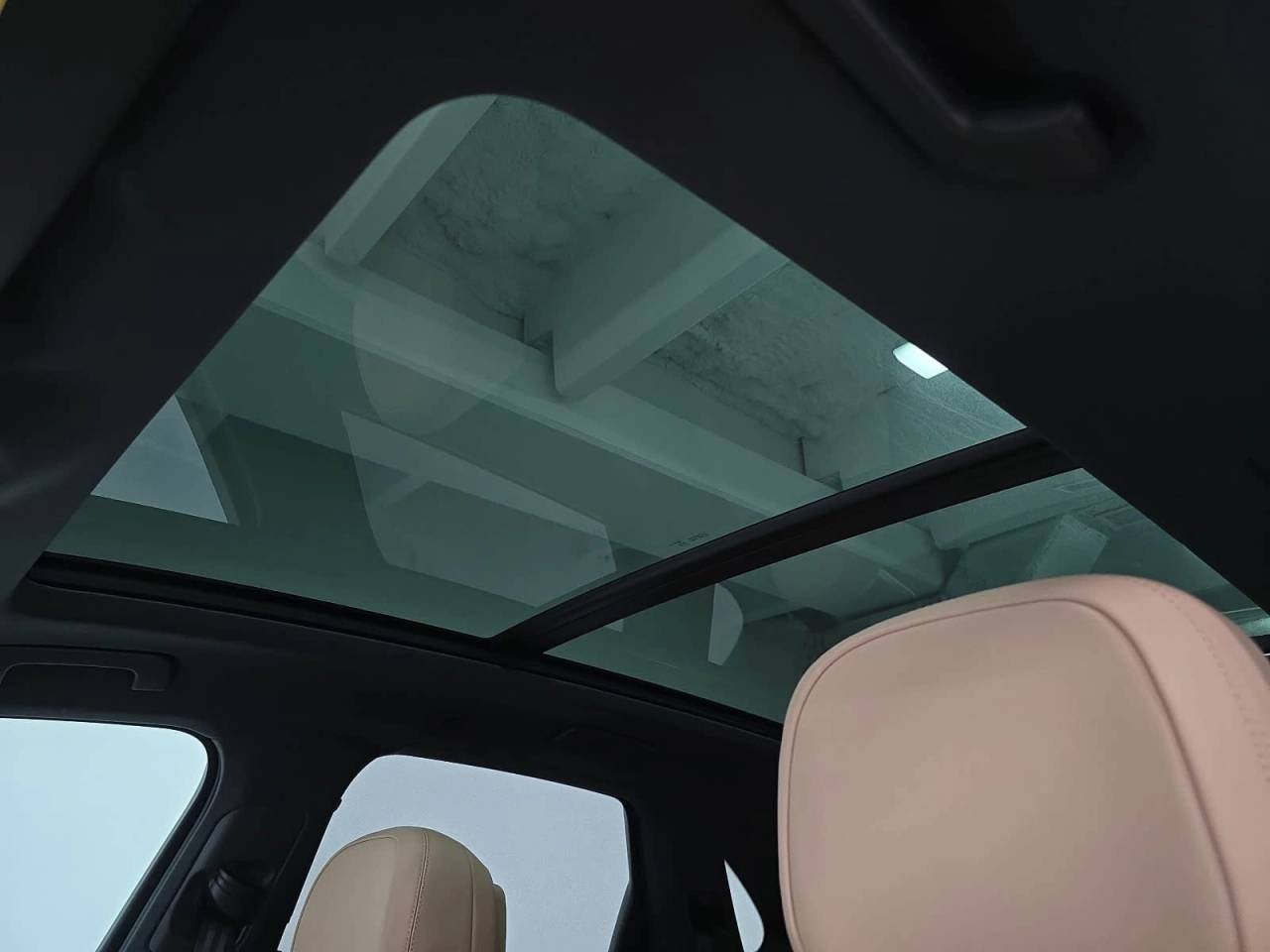 New 2026 Carrara White Metallic Porsche S image 26