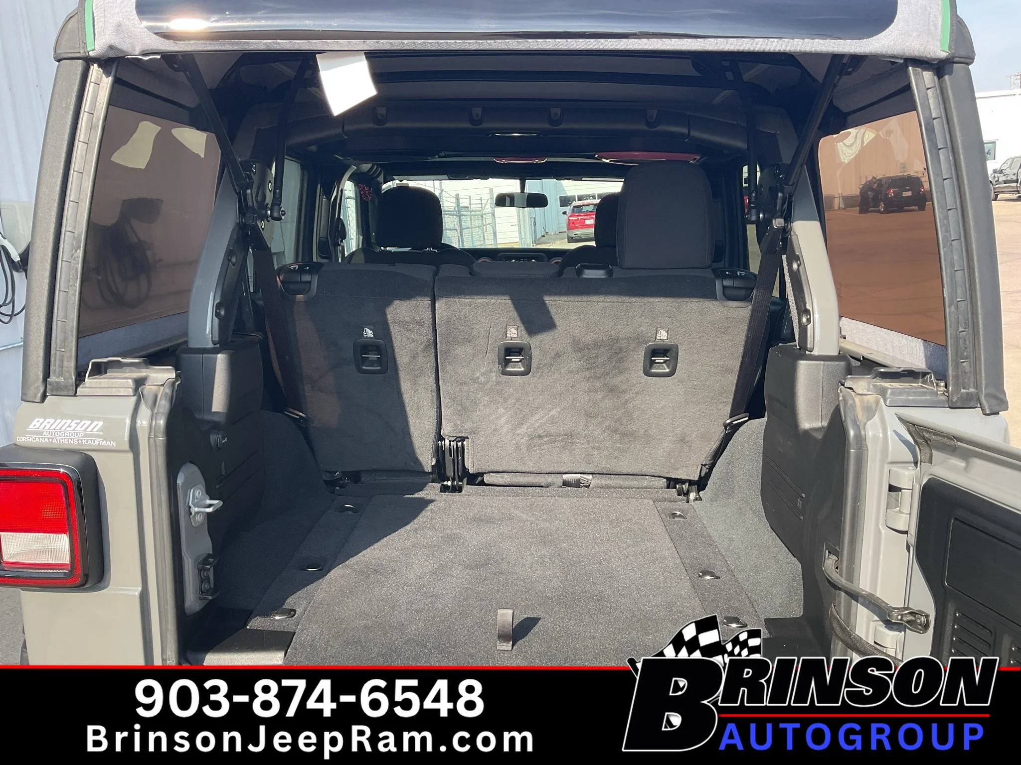 Used 2022 Sting-Gray Clearcoat Jeep Unlimited Sport S image 9