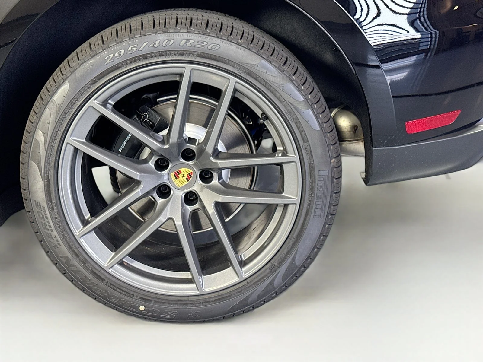 2026 Porsche Macan T - Photo 24