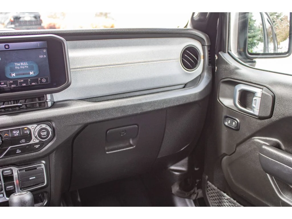Used 2024 Black Clearcoat Jeep Sport S image 51