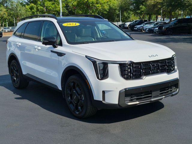 Certified Used 2024 White Kia X-Line SX image 7