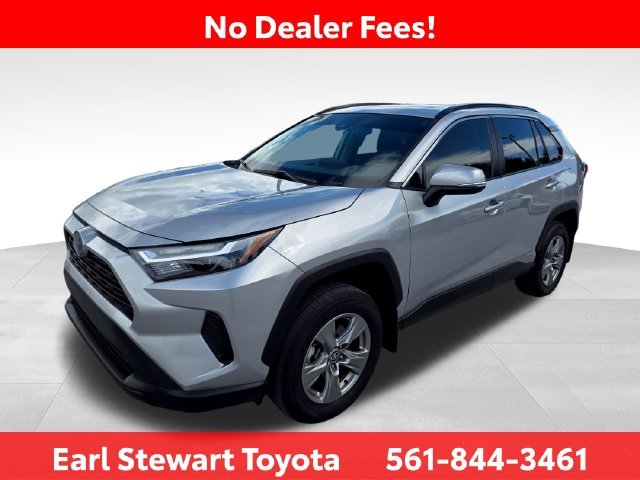 Certified Used 2024 Silver Toyota XLE image 5