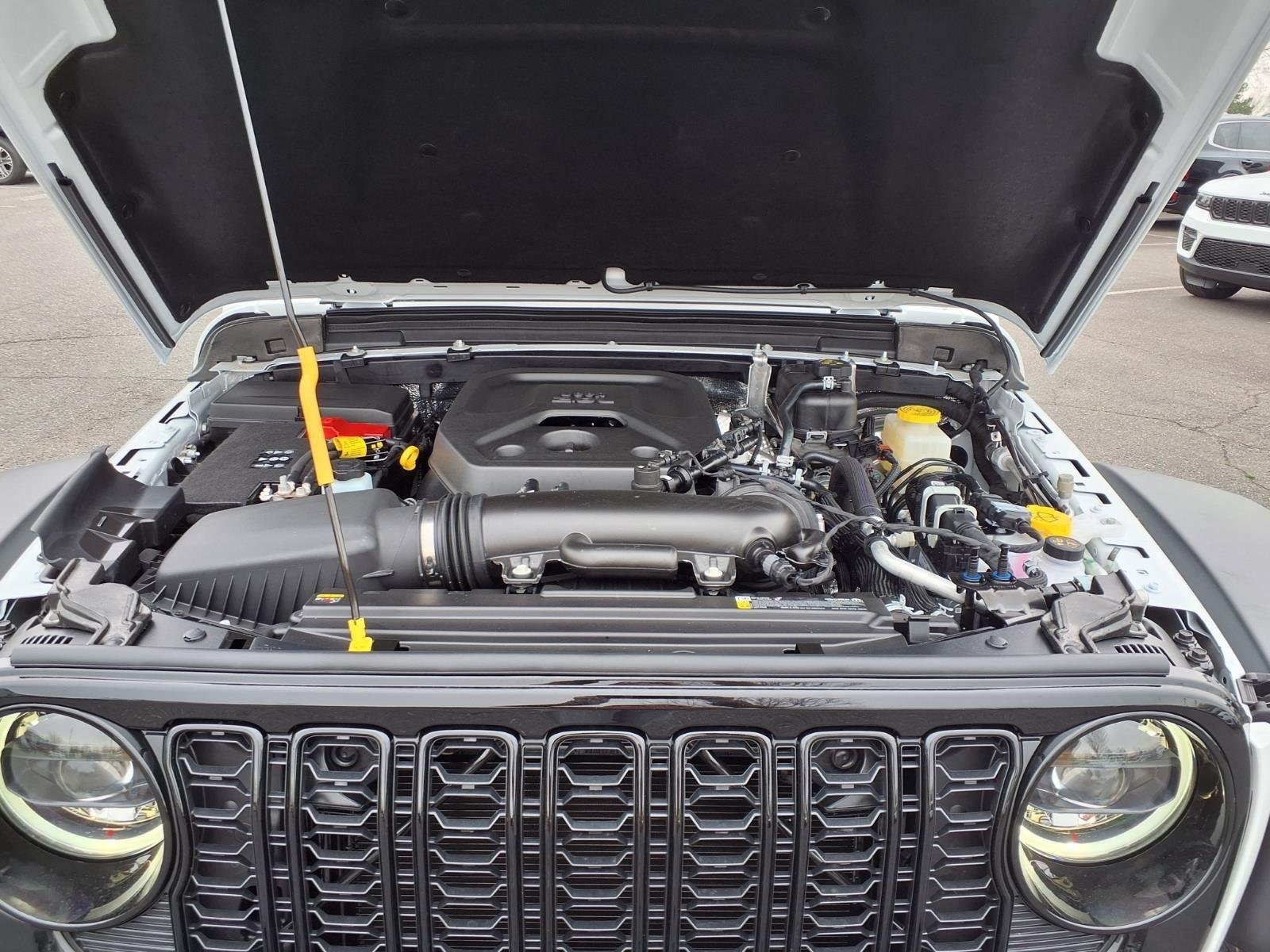 New 2026 Bright White Clear-Coat Exterior Paint Jeep Willys image 28