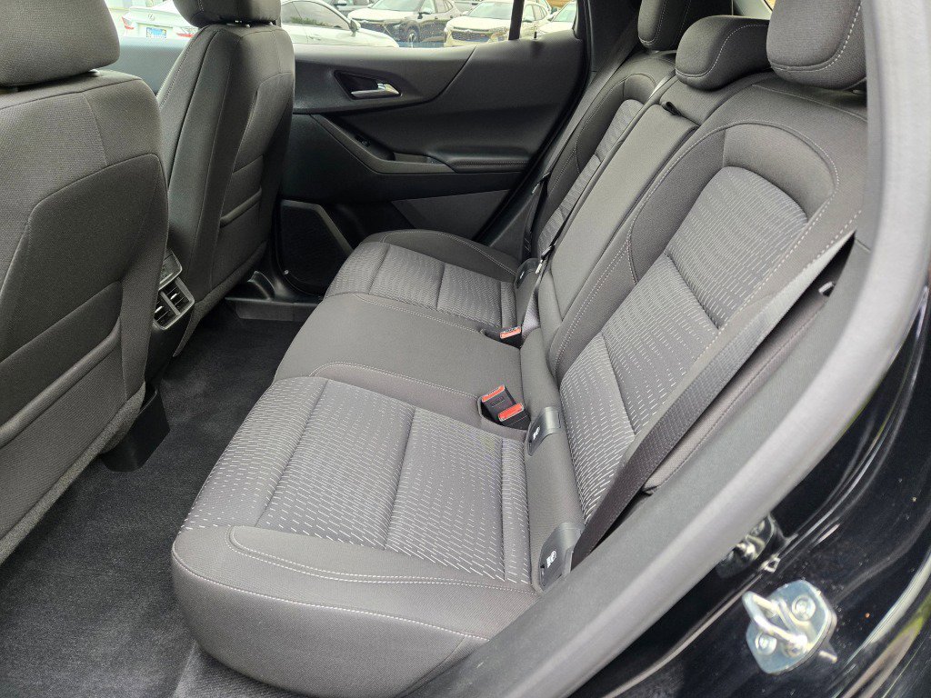 2025 Chevrolet Equinox LT - Photo 16