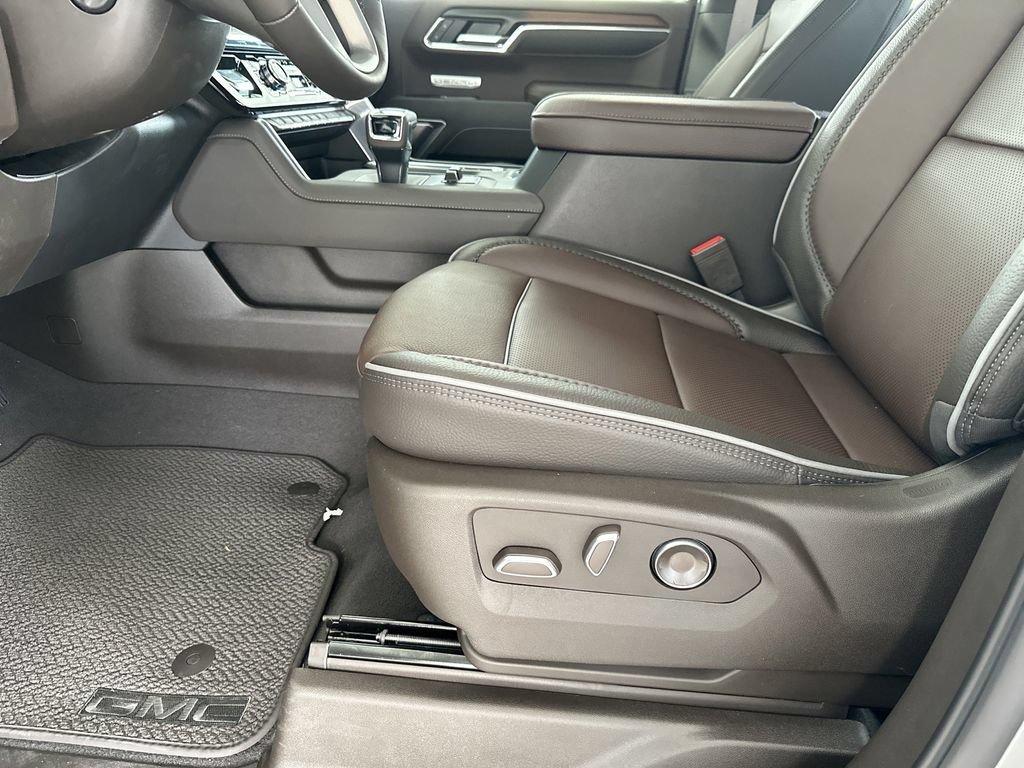 New 2026 Sterling Metallic GMC Denali image 14