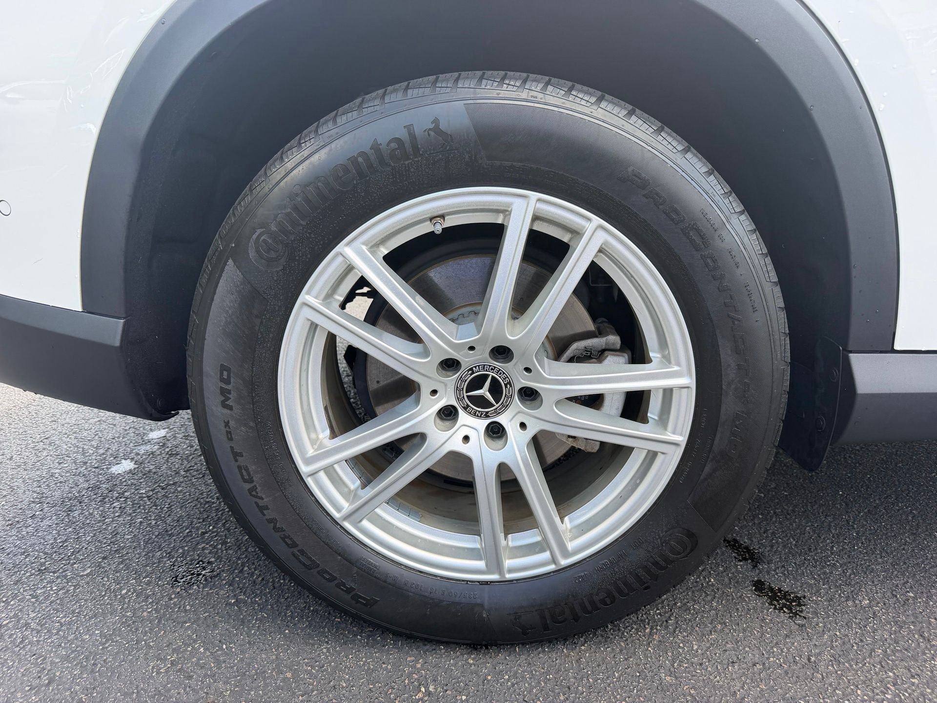 Certified Used 2023 White Mercedes-Benz GLC 300 image 30