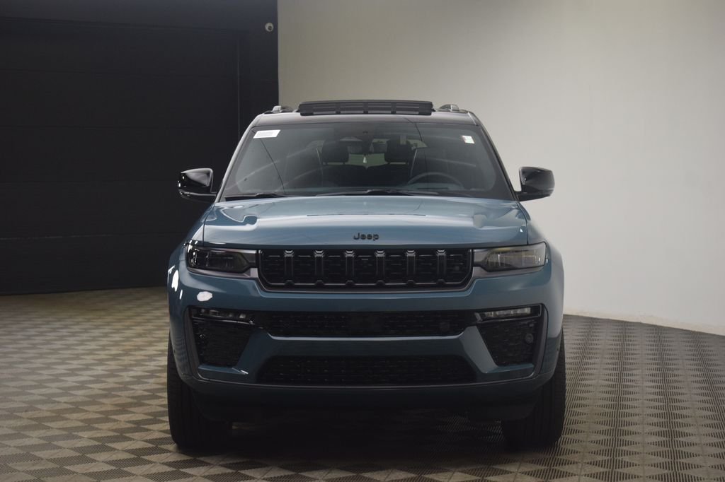 New 2026 Steel Blue Exterior Paint Jeep Summit image 2