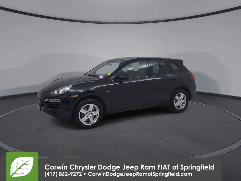 Used 2014 Black Porsche Diesel image 7