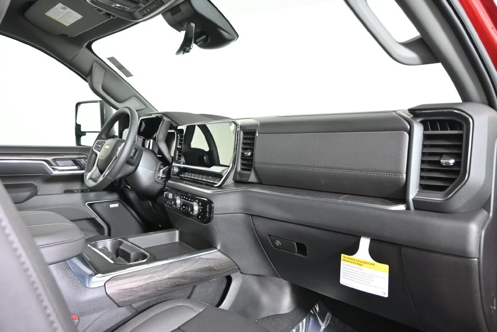2026 Chevrolet Silverado 2500 HD LTZ - Photo 15