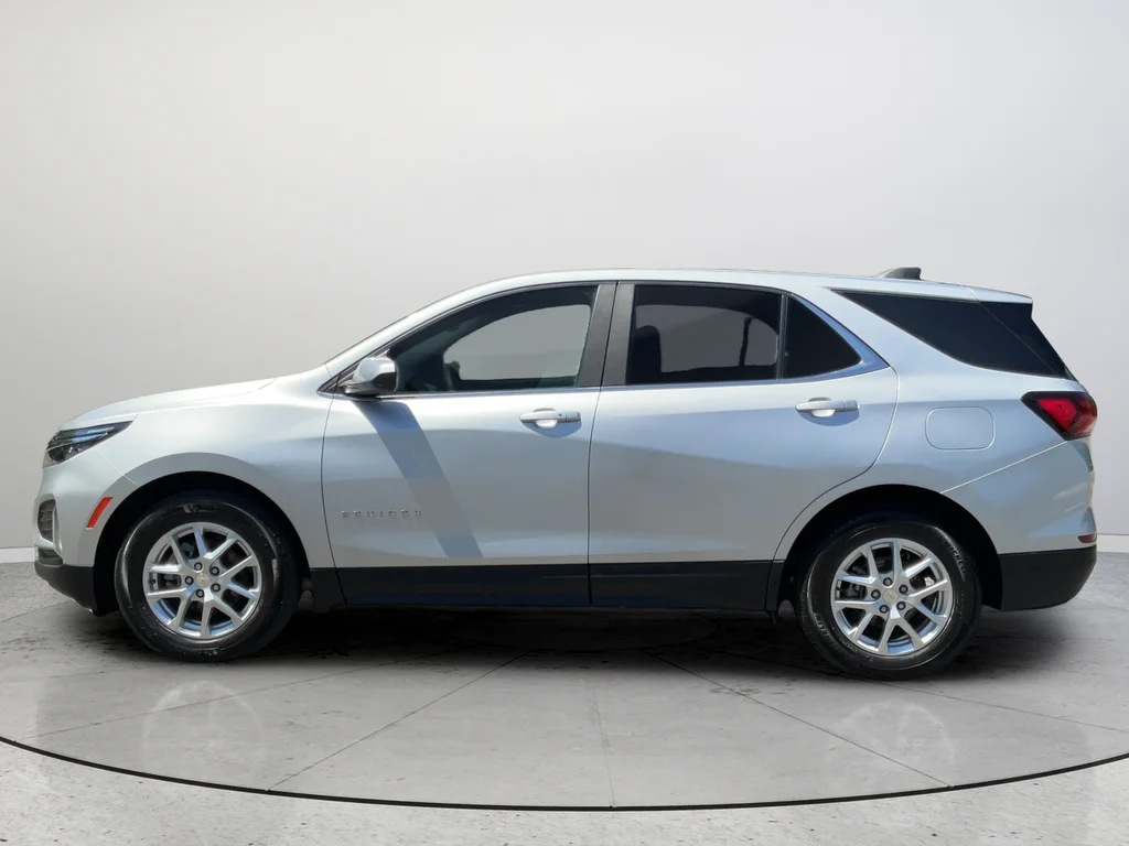 Used 2022 Silver Chevrolet LT image 10