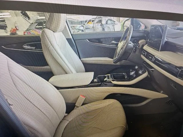 Used 2022 Flight Blue Lincoln Reserve image 7