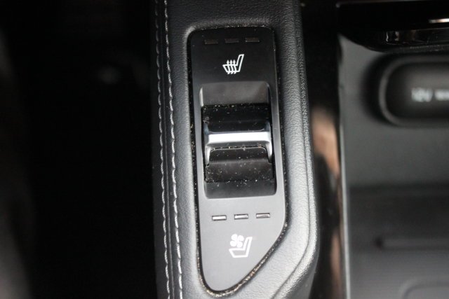 Used 2021 Gray Kia SX image 11
