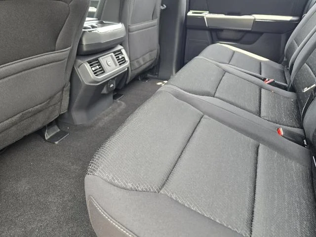 New 2026 Agate Black Metallic Ford XLT image 39