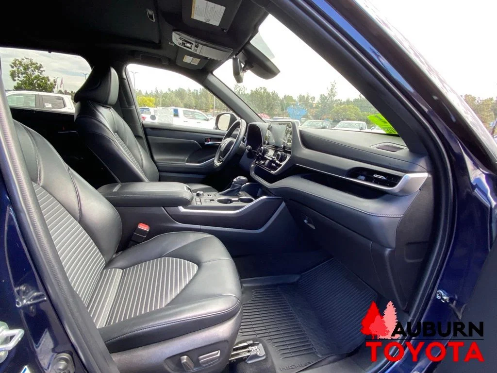 Used 2022 Blueprint Toyota XSE image 16