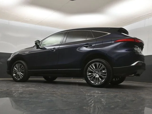 Certified Used 2021  Toyota Limited image 20