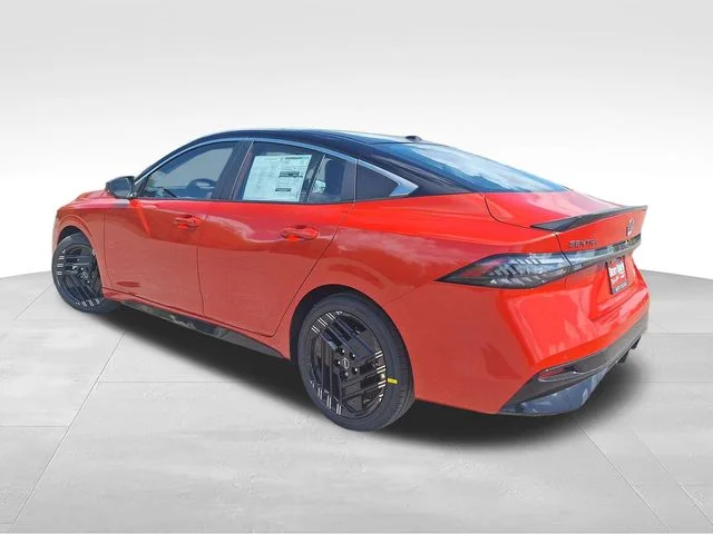New 2026 Energetic Ember / Super Black Two-tone Nissan SR image 5