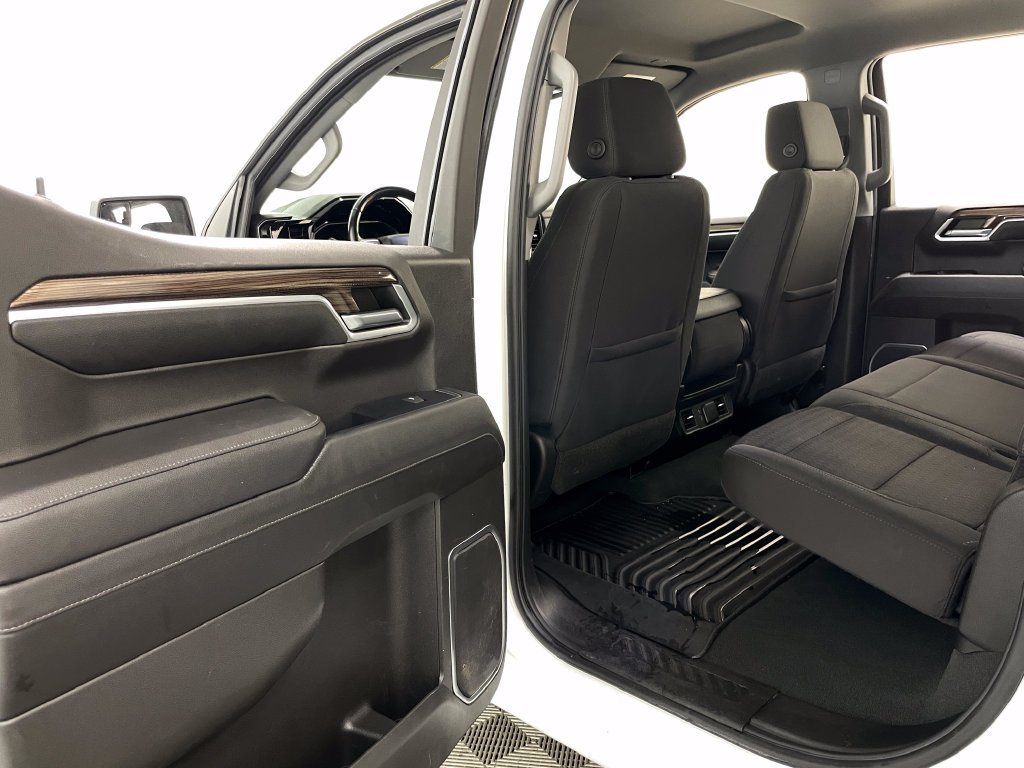 2022 Chevrolet Silverado 1500 LT - Photo 39