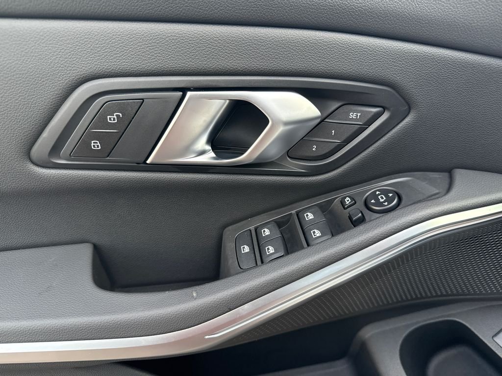 New 2026 Alpine White BMW 330i image 24