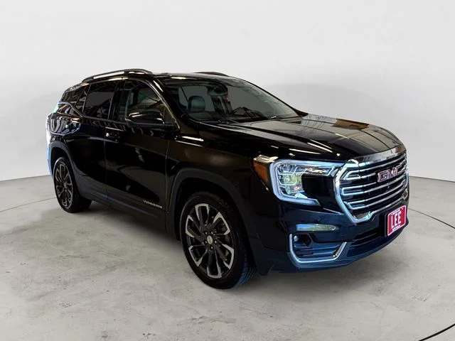 Used 2022 Black GMC SLT image 8