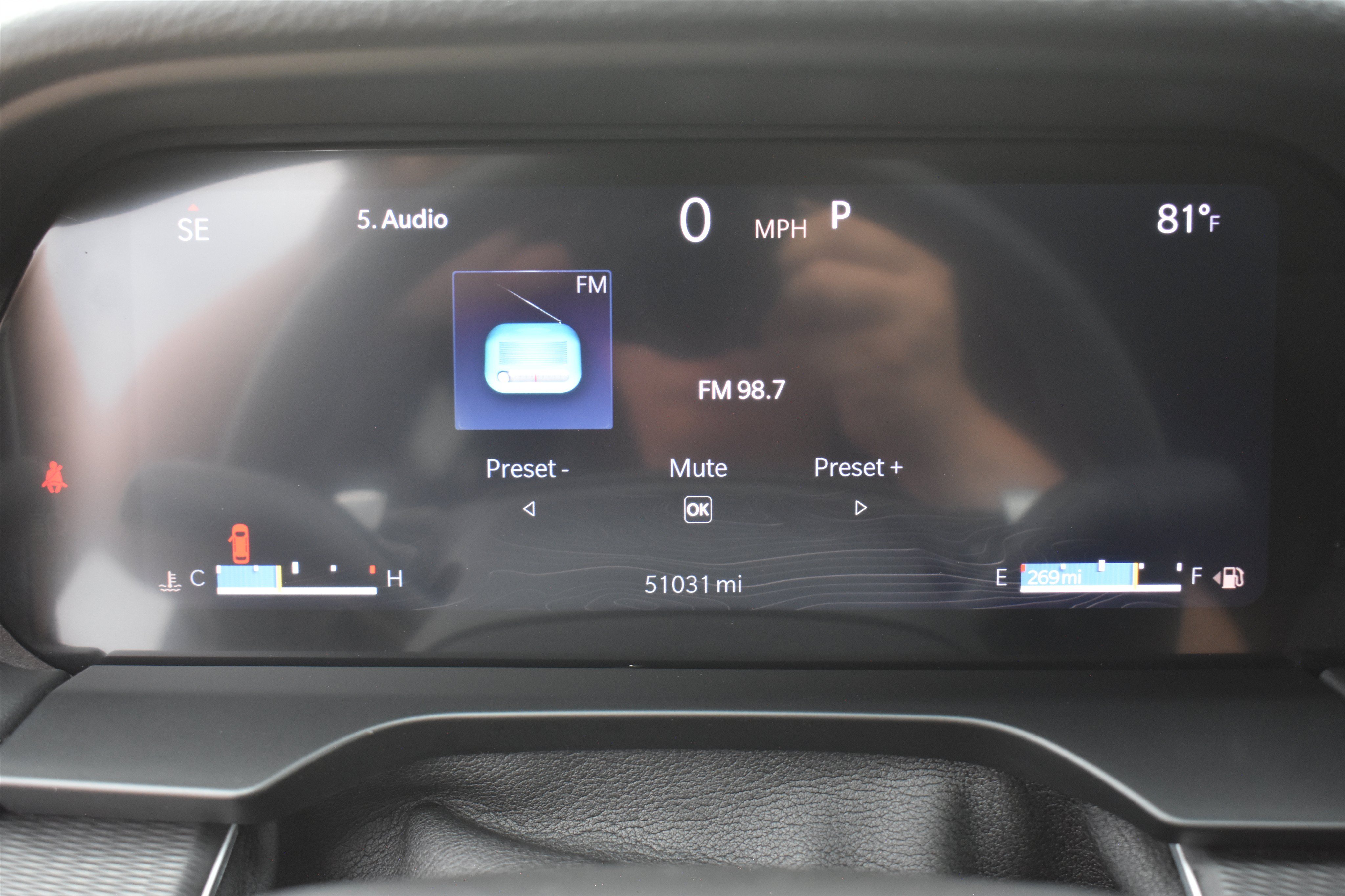 Used 2024 Diamond Black Crystal Pearlcoat Jeep Altitude image 21
