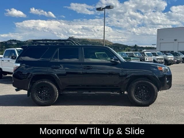 Used 2020 Midnight Black Metallic Toyota SR5 Premium image 6