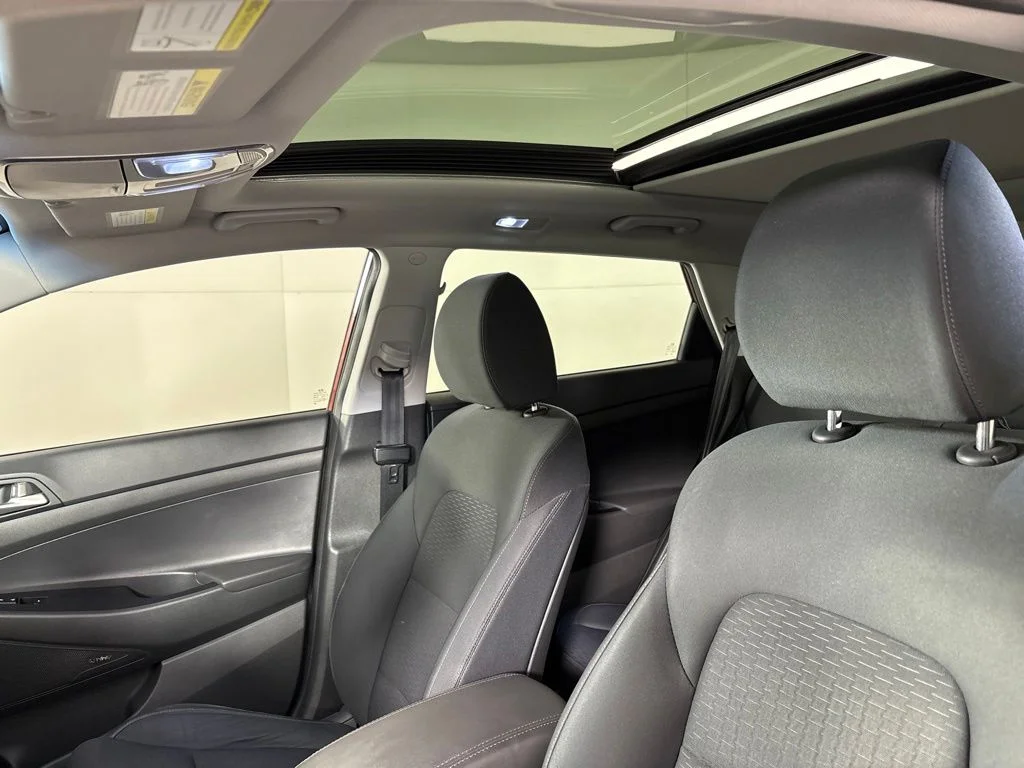 Used 2019 Red Hyundai Night image 28