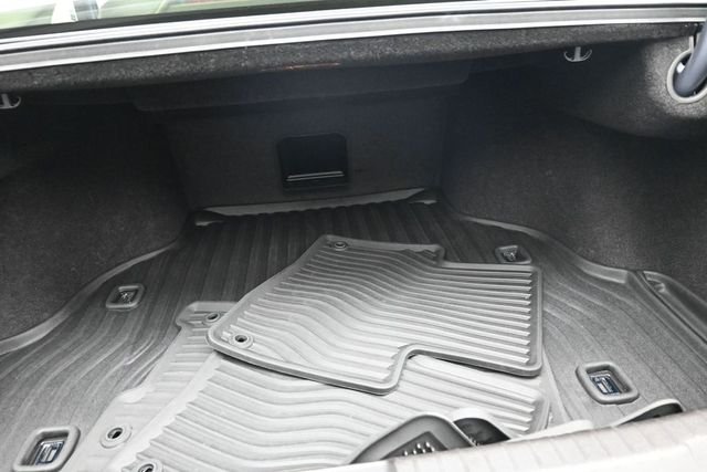 Used 2015  Acura Base image 18