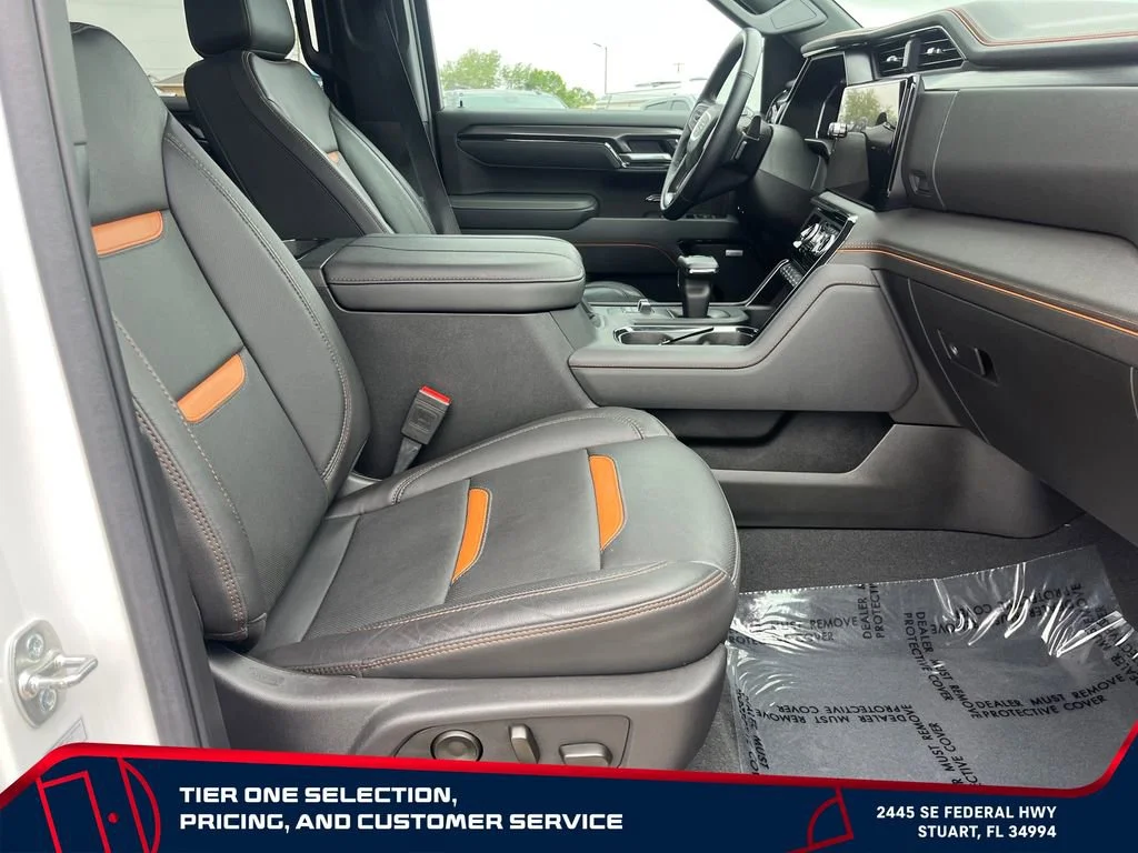 Used 2025 Summit White GMC AT4 image 19
