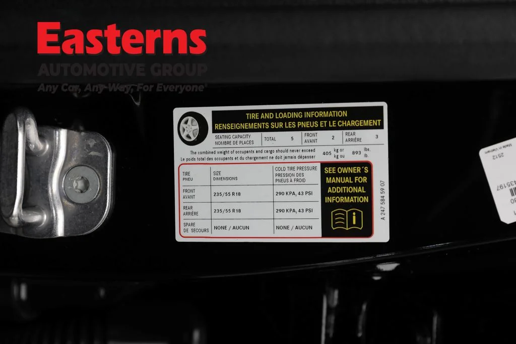 Used 2025 Black Mercedes-Benz GLA 250 image 33