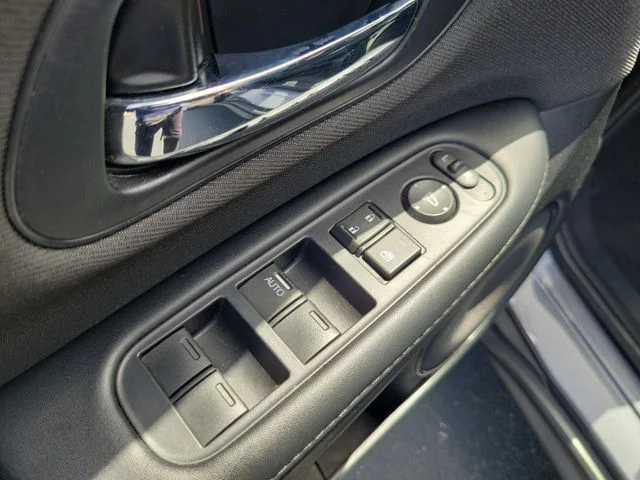 Used 2019 Gray Honda LX image 19