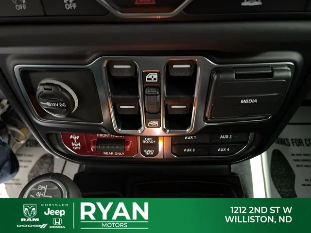 2025 Jeep Gladiator Rubicon - Photo 35