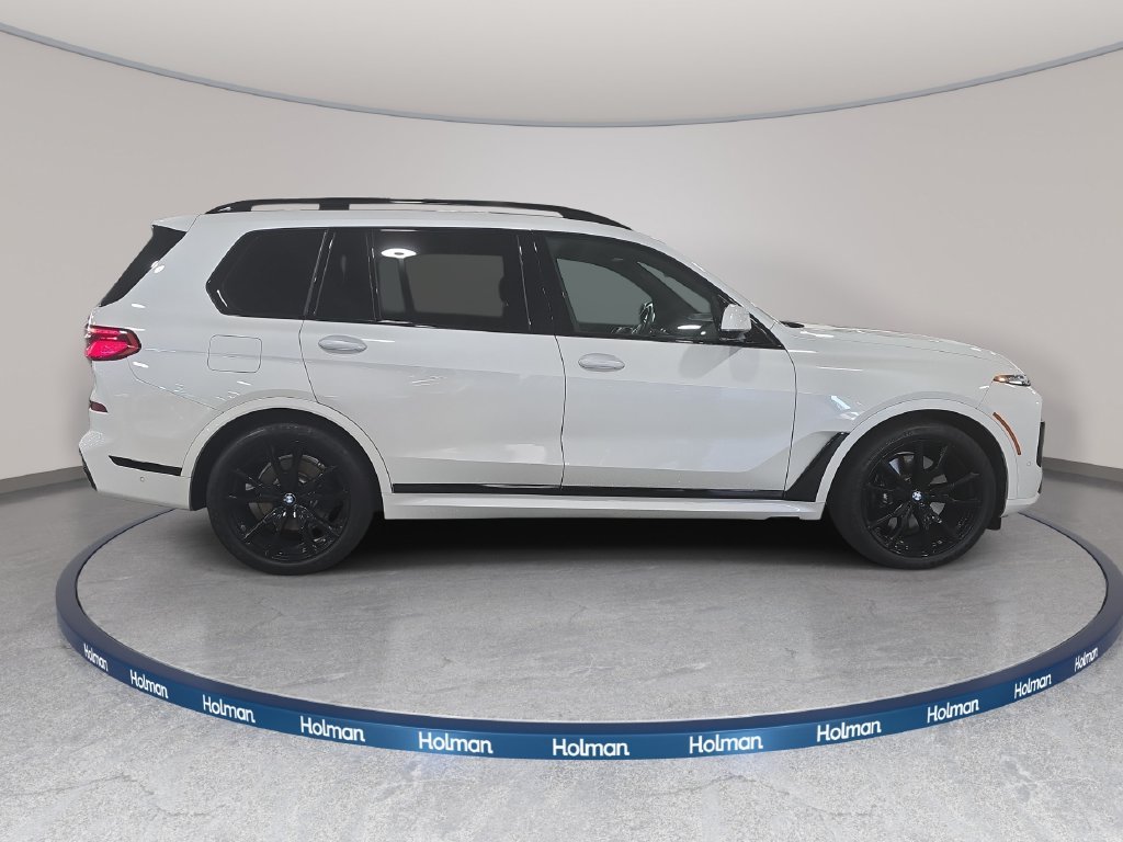 Certified Used 2024 Mineral White Metallic BMW xDrive40i image 4