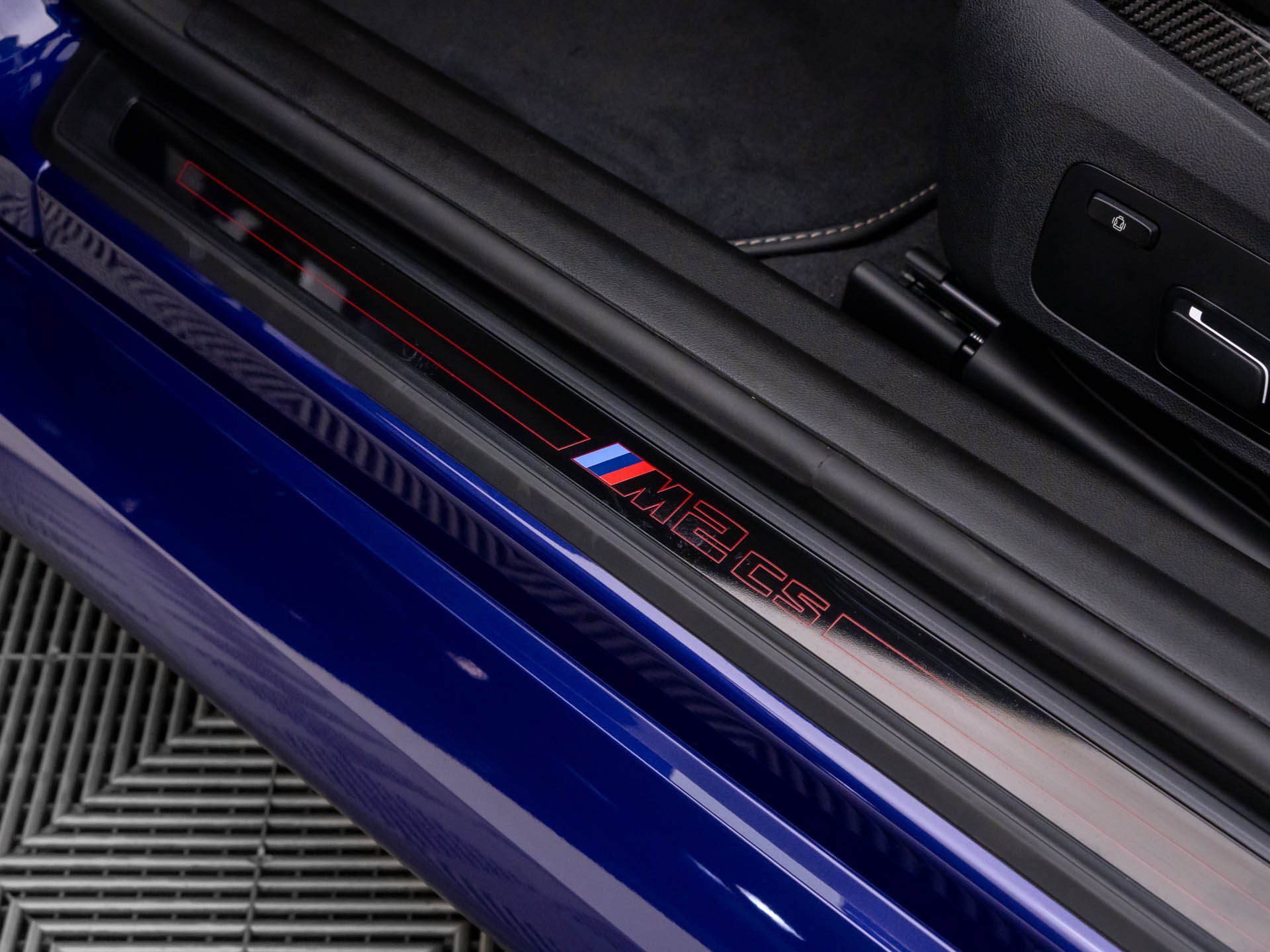 New 2026 Special Order Color BMW CS image 17