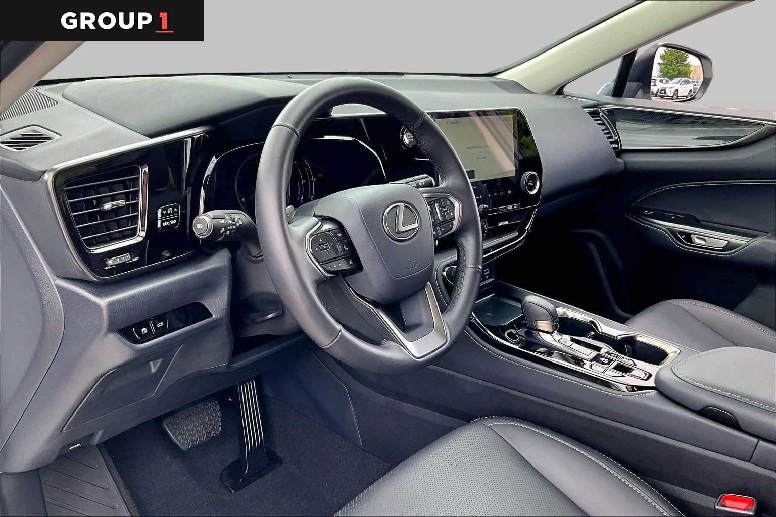 Used 2026 Ultra White Lexus  image 15