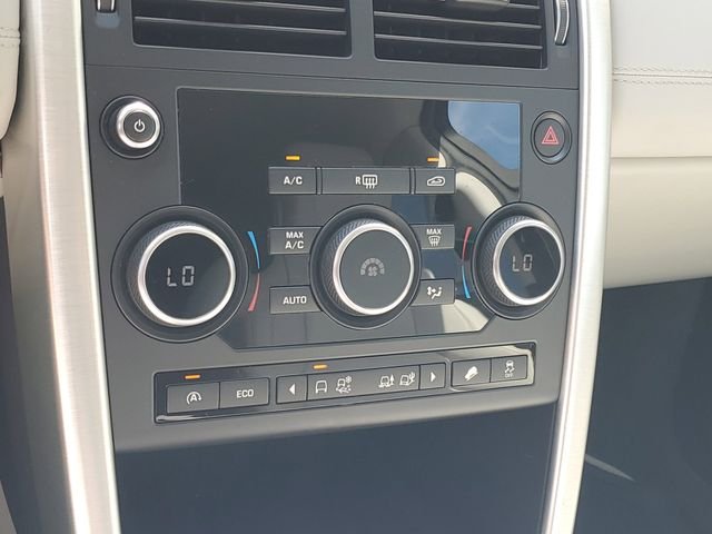 Used 2016 Silver Land Rover SE image 18
