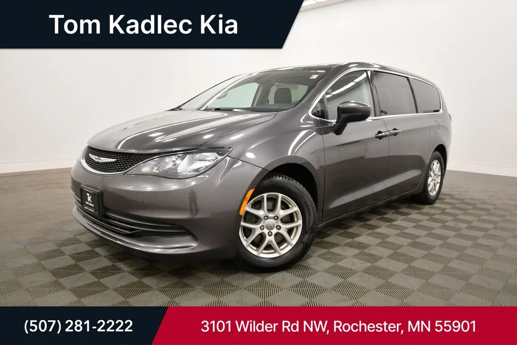 2017 Chrysler Pacifica Touring