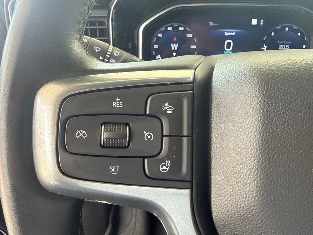 Used 2023 Gray Chevrolet LT image 27