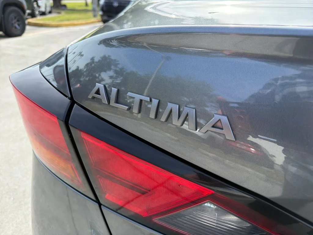 2024 Nissan Altima SV - Photo 9