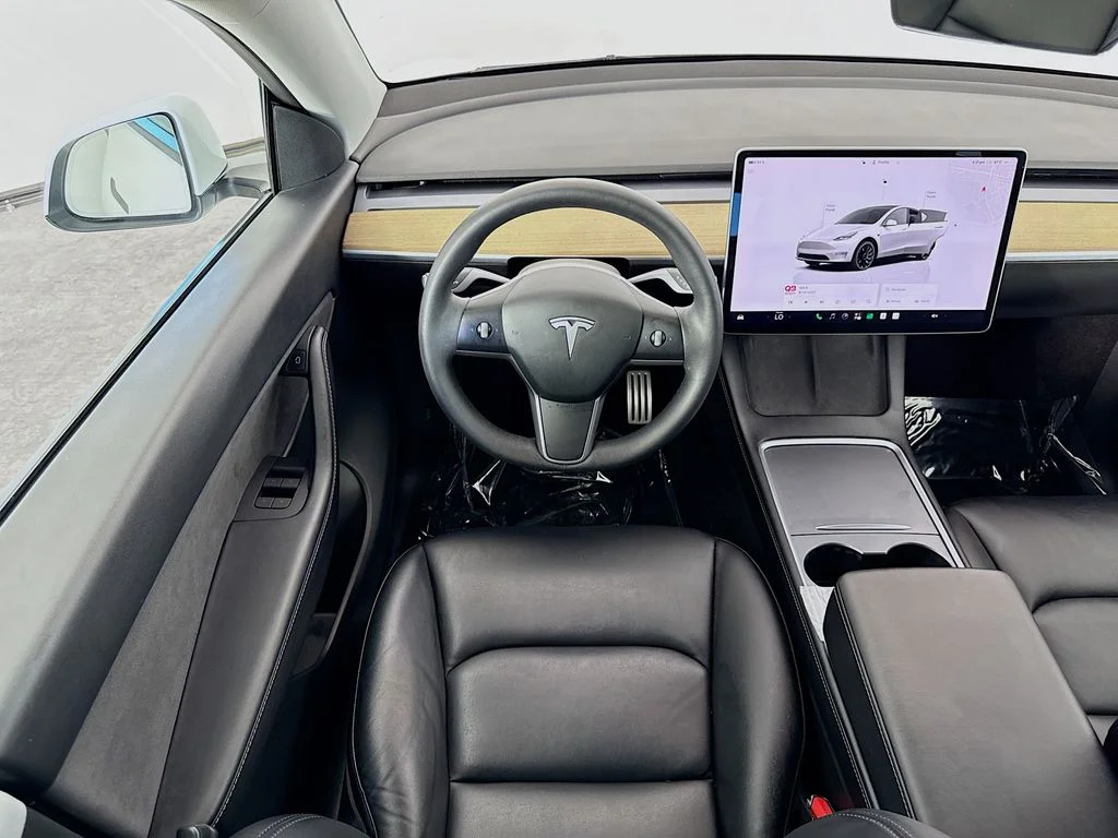 Used 2022 White Tesla Performance image 23