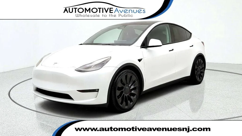 2023 Tesla Model Y Performance AWD