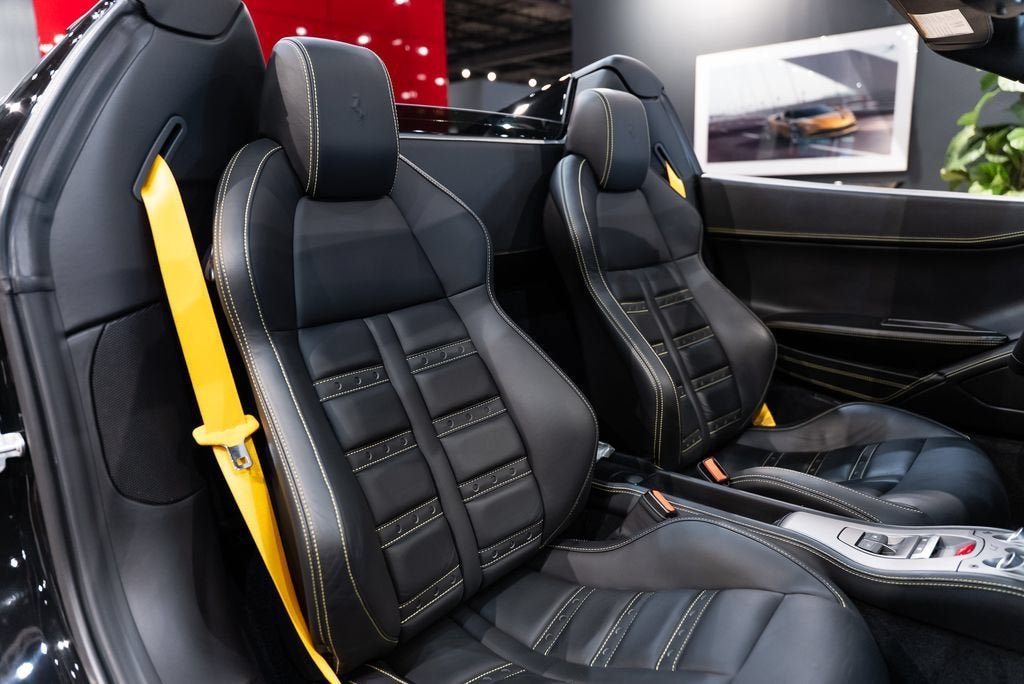 Certified Used 2014 Nero Ferrari Base image 43