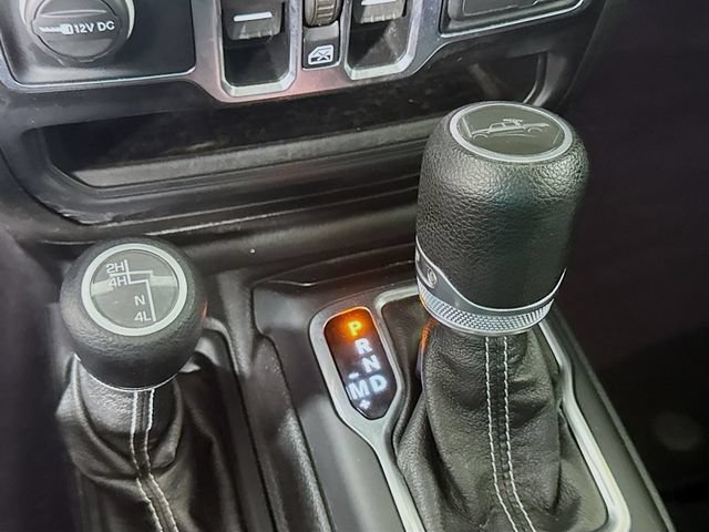 Used 2020 White Jeep Overland image 18