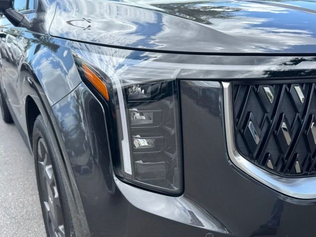 Certified Used 2025 Gray Kia EX image 8