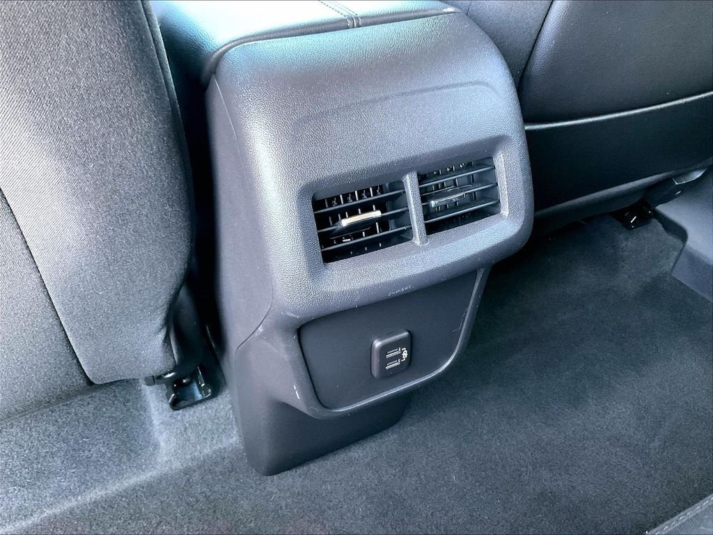Used 2024 Ebony Twilight Metallic GMC SLE image 25