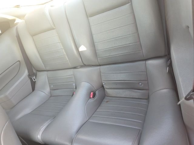 Used 2006 Red Ford GT Premium image 10