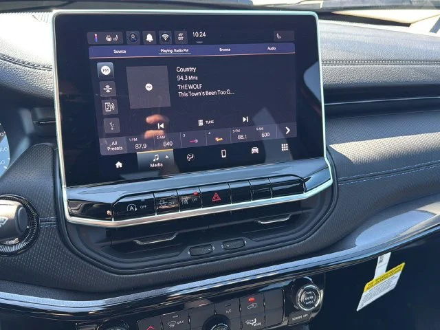 New 2026 Red Jeep Latitude image 5