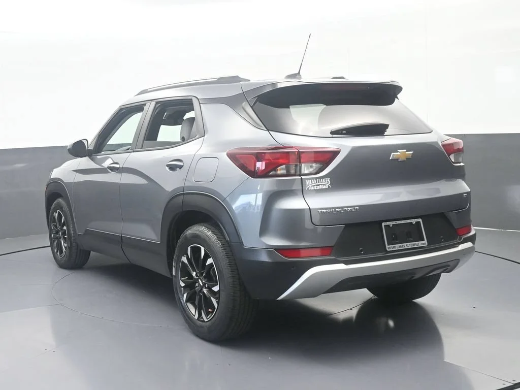 Used 2021 Satin Steel Metallic Chevrolet LT image 3