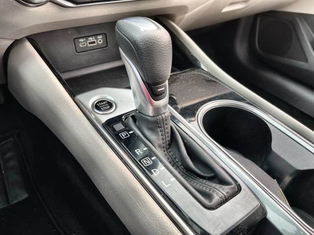 Used 2024  Nissan 2.5 SV image 20