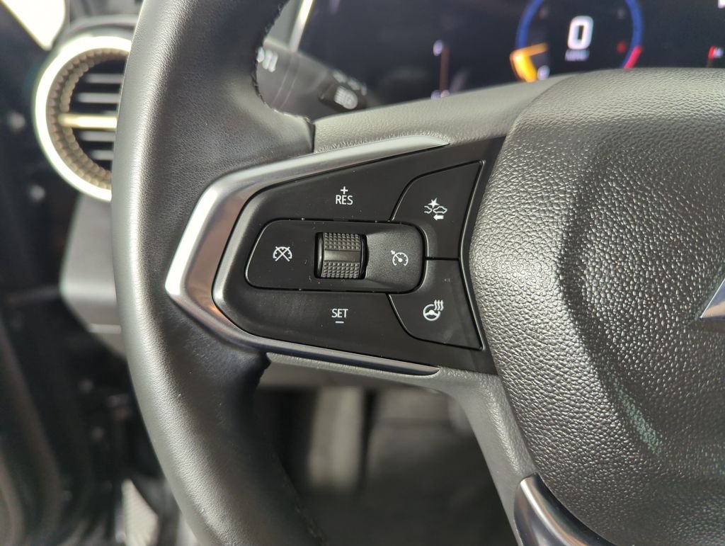 Used 2025 Black Chevrolet ACTIV image 22