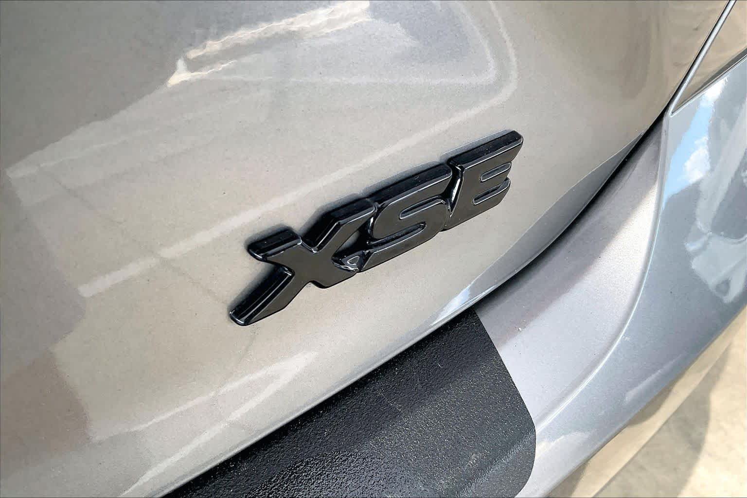 Used 2025 Heavy Metal Toyota XSE image 10